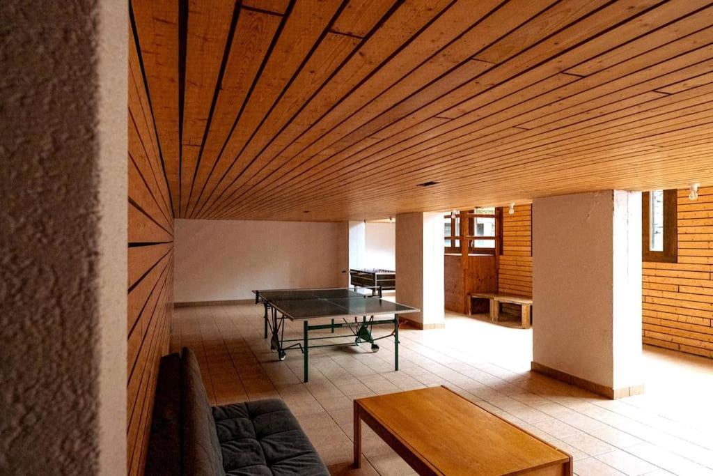 Small But Wow! Studio With Pool @ The Central Lake Crans-Montana Extérieur photo